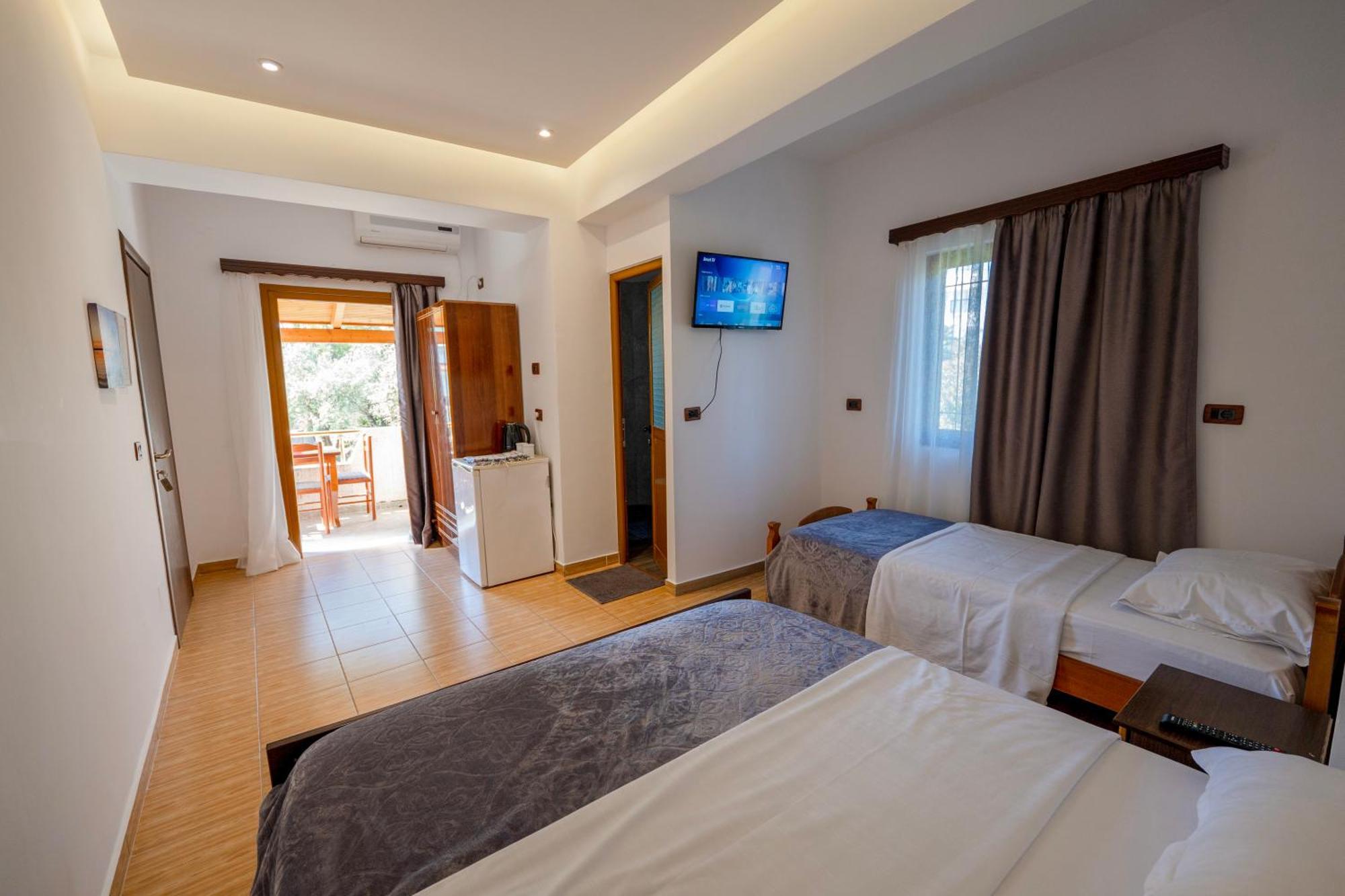 Hotel En Ad Ksamil